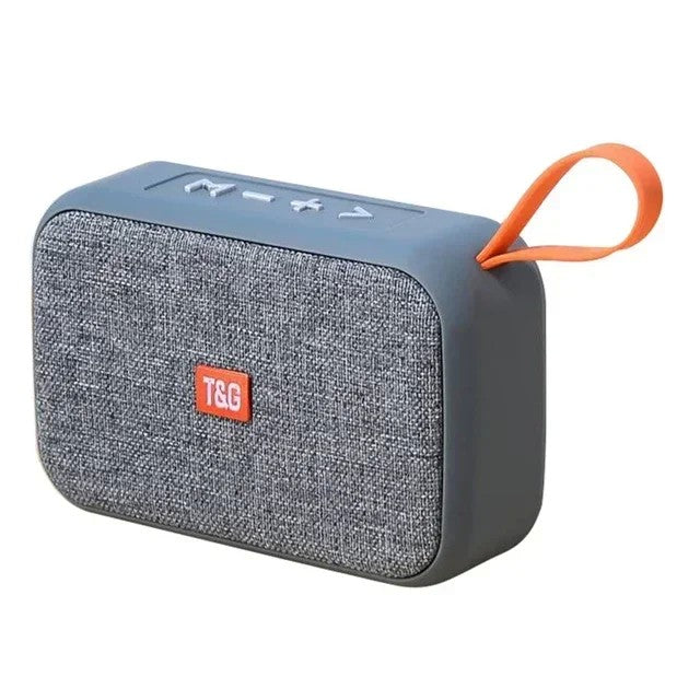 Caixa de Som Portátil T&G TG506 Bluetooth com Rádio FM, USB e Grave Reforçado